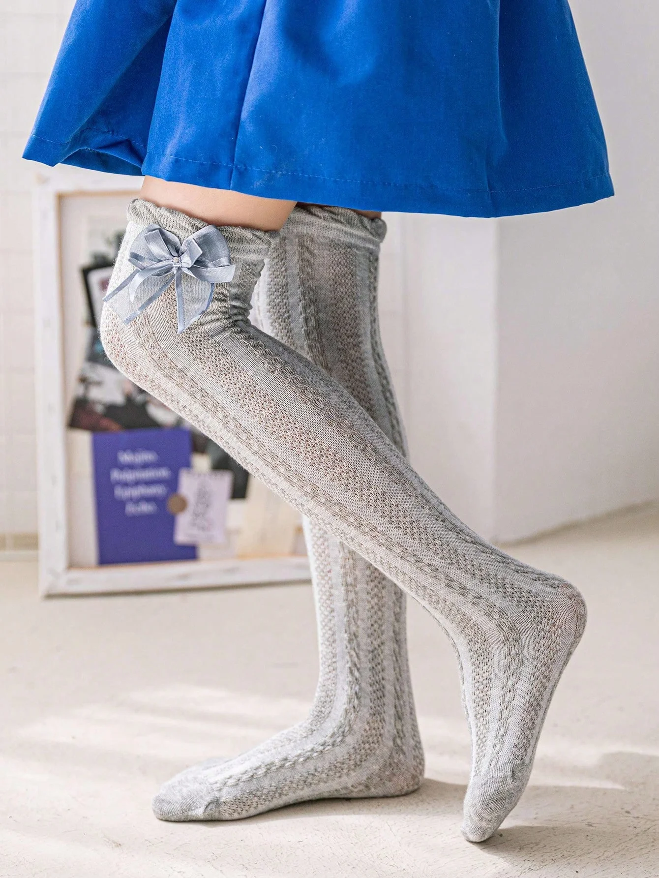 Girls' Elegant School-Style Bow-Shaped Breathable Knee-Length Stockings Are Suitable for Pairing with School Uniforms