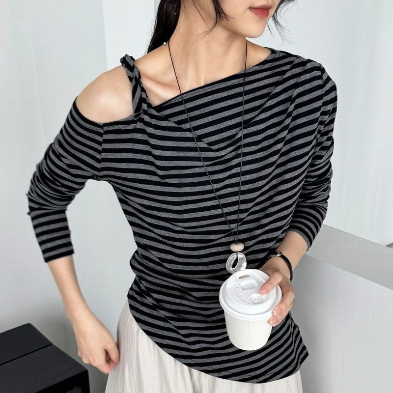 

Deeptown Gray Striped Vintage Women T-Shirts Asymmetry Off Shoulder Long Sleeve Korean Fashion Tees Baggy Basic Old Money Autumn
