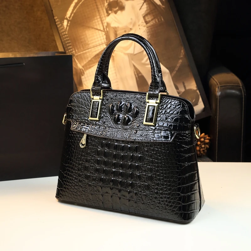 Crocodile pattern women\'s bag 2024 new fashionable and high-end handbag for middle-aged women