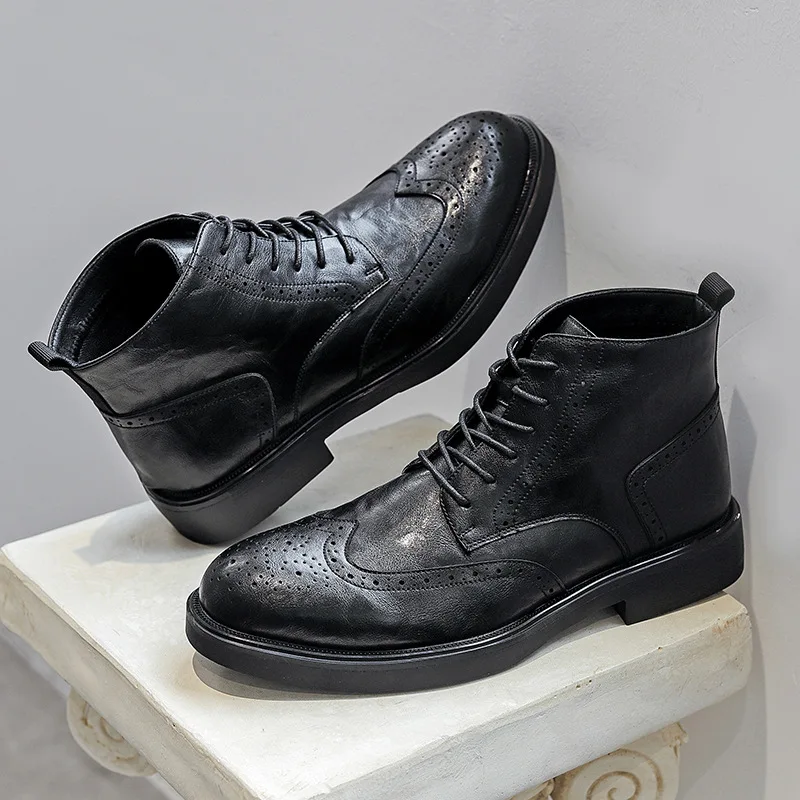 Fashion Vintage British Men Boots High Quality Dress Real Leather Ankle Boots Lace-up Brogue Shoes Autumn Winter Military Boots