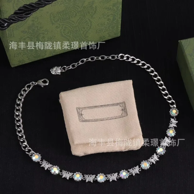 

Gujia Necklace Bracelet Earrings Letter Double G Classic Fashion Retro European and American Style Butterfly Water