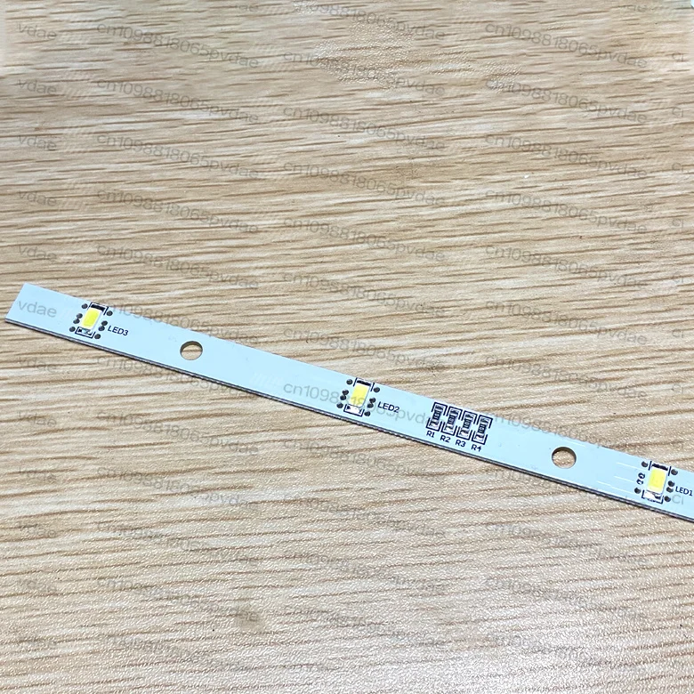 1pcs For Rongsheng Refrigerator LED Bulb DC12V Light Bar E349766 MDDZ-162A 1629348