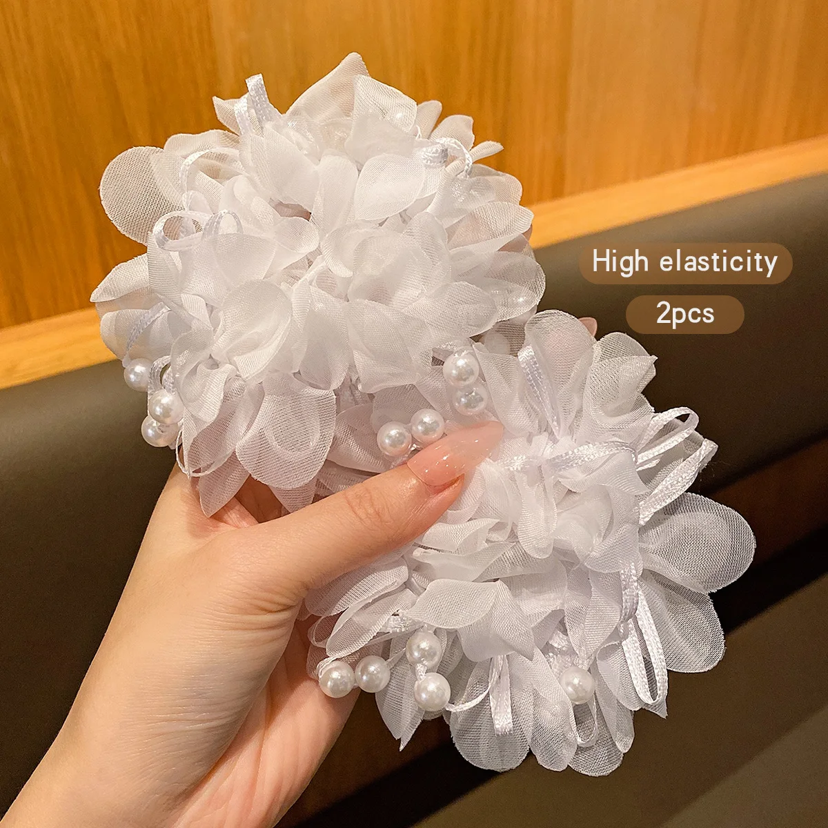 2 white hair accessories with sweet and cute floral headbands suitable for daily use
