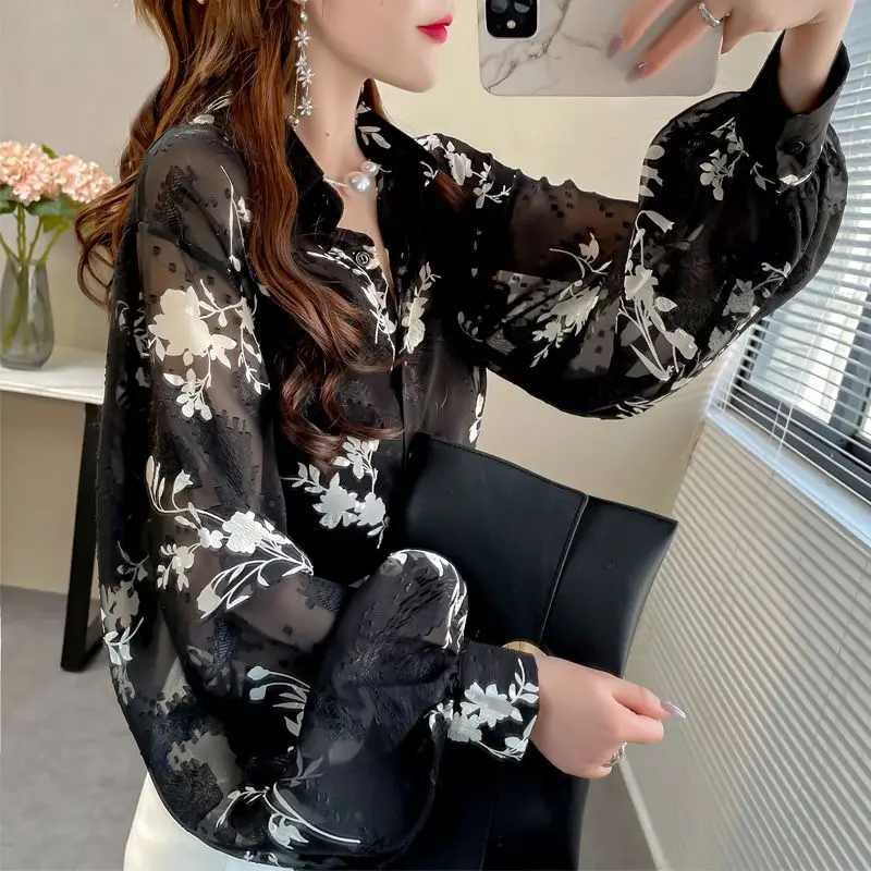 Sunscreen Shirt for Women Fashionable and Stylish Printed Chiffon To Loose Lantern Sleeve Shirt