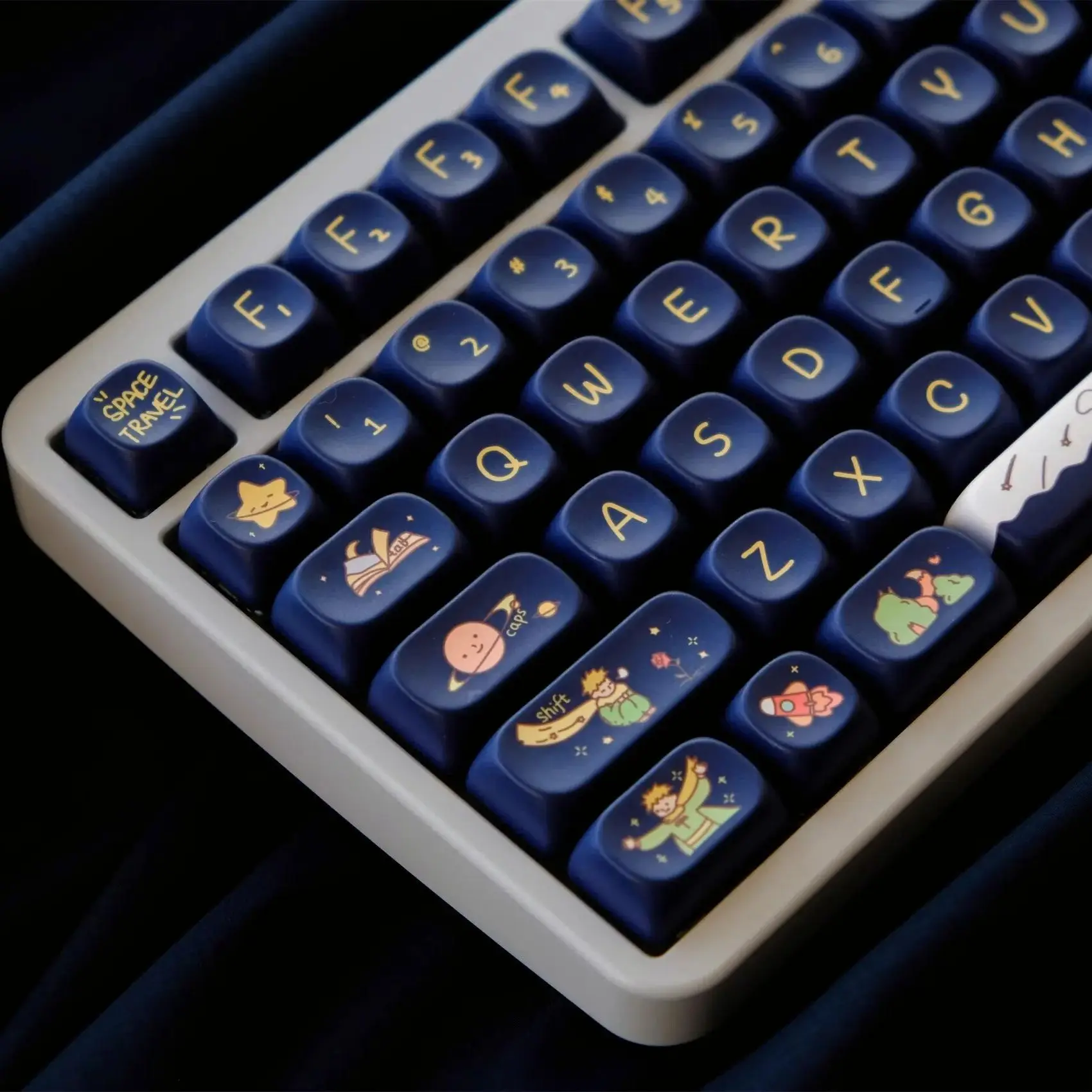 1 Satz rosa blau kleiner Prinz Thema Tasten kappen Moa Profil Tasten kappe pbt Farbstoff Sublimation mechanische Tastatur Zubehör für MX-Schalter