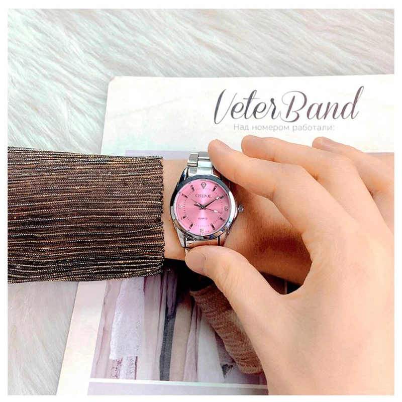 CHENXI 021B ساعات للمرأة تصميم بسيط فاخر الفولاذ المقاوم للصدأ مقاوم للماء كوارتز ساعة اليد هدية النساء