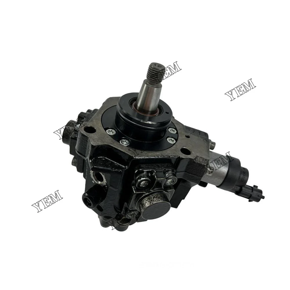 PC130-8 PC70-8 FUEL INJECTION PUMP 0445020070 6271-71-111 COMPATIBLE WITH KOMATSU ENGINE.