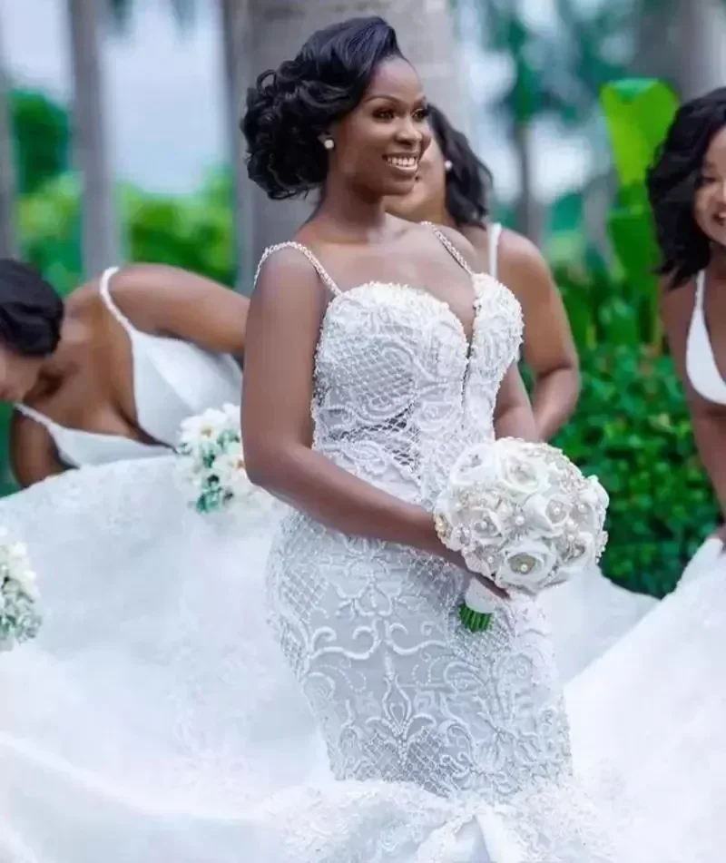 Customized Wedding African White Lace Hollow Mermaid Dress Plus Size Floral Appliques Spaghetti Straps Sleeveless 2025 Fashion B