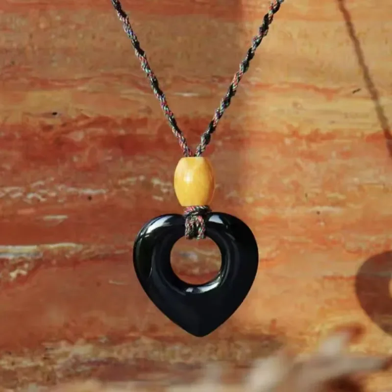 Natural batch + woven pendant female retro does not fade simple black agate love hollow necklace