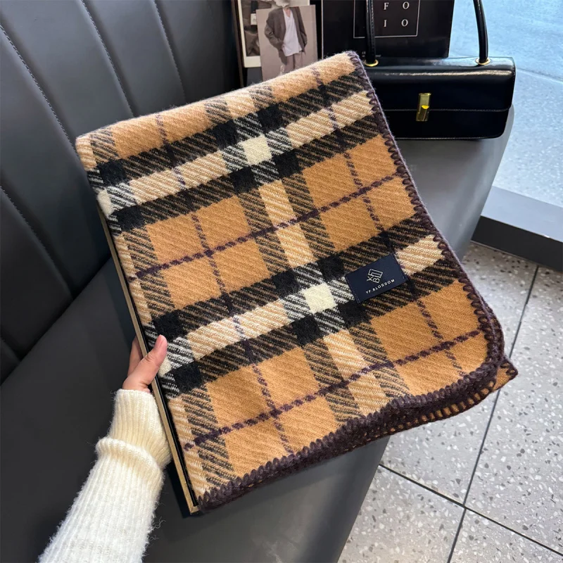 New Retro Plaid high-fashion Scarf Women\'s Winter Soft Keep Warm All-Matching Couple Scarf Student daily Large Size Trendy Shawl