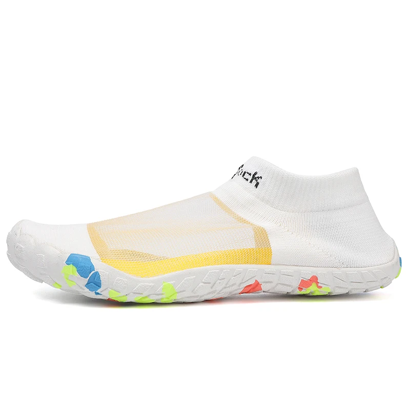 Men's casual sports shoes Outdoor beach swimming shoes Non-slip and wear-resistant men's shoes New multi-functional fitness