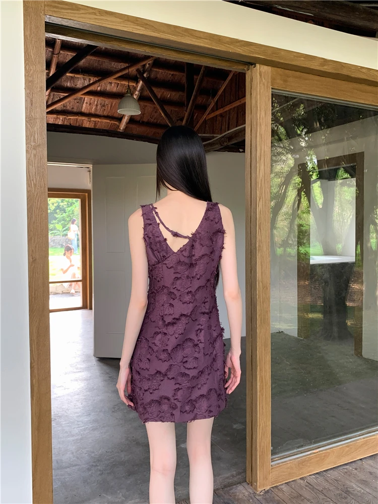 Summer new niche design with purple butterfly lace V-neck sleeveless dress, women's waist up slimming short skirt