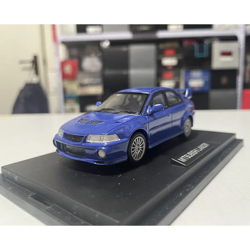 

Литые под давлением в масштабе 1:43 Lancer EVO VI полимерная модель автомобиля коллекция сувенирных украшений автомобиль игрушечный подарок