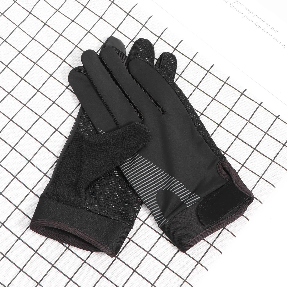 

Ice Silk Gloves Non for Diving Non-slip Swimming Fishing Snorkeling Riding Outdoor