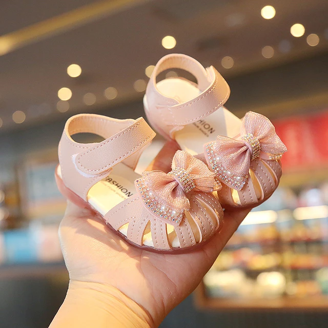 Ribbon shops sandals for babies