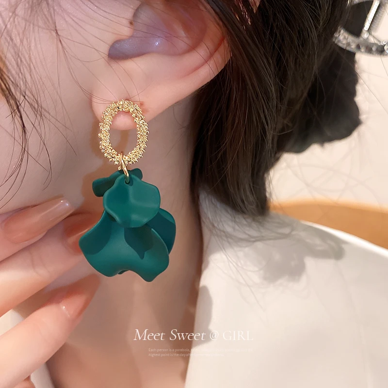 2023 Summer New Green Acrylic Flower Earrings  for Women Niche Korean Tassels Boho Statement Vintage Wedding Jewelry Accessories