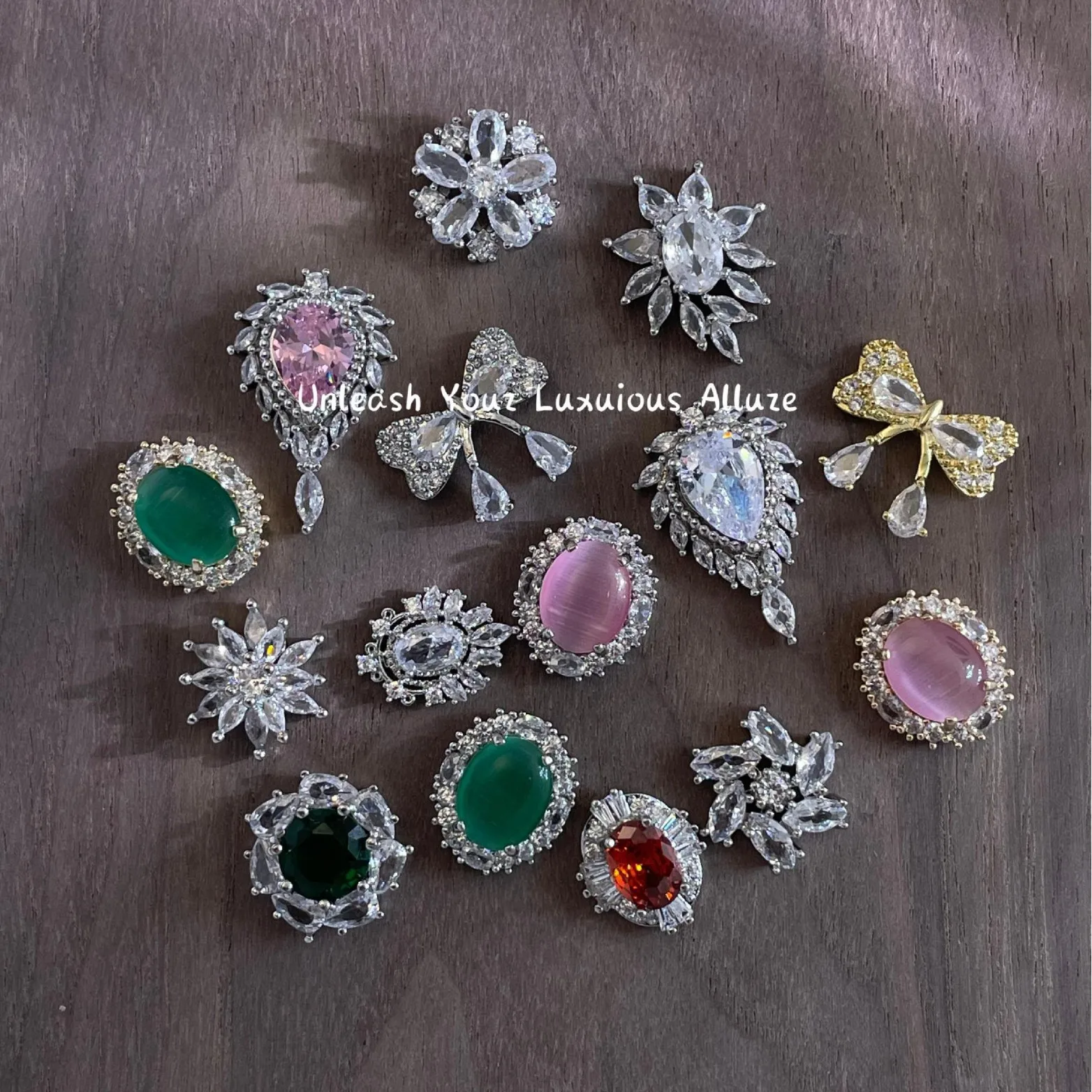 4 Stücke Luxuriöse Silber Zirkon Voller Diamanten Blume Bogen 3D Dreidimensionale Schmuck High-End Nagelstudio Kunst Zubehör