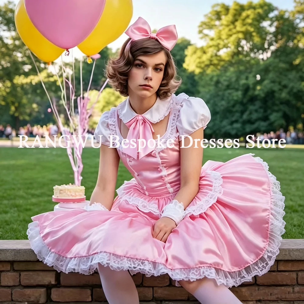 Elegantes, lustiges Dienstmädchen-Kostüm für Männer, männliches Dienstmädchen-Kostüm in Rosa mit Spitze, für Junggesellenabschiede, Abendveranstaltungen, Abschlussbälle, individuell anpassbar.