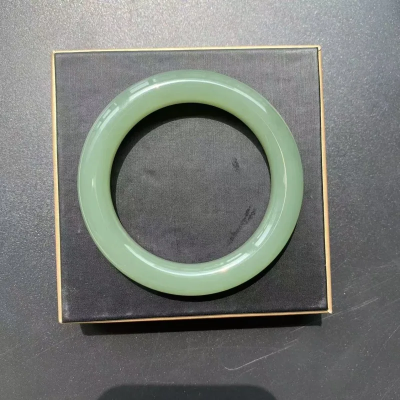 Hetian Qinghai Old Mine Material, Lake Green, High Translucency, Almost Structureless Bracelet 54-60Mm