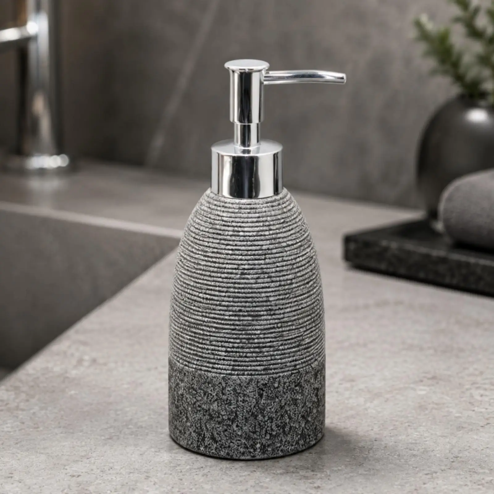 Resin Countertop Dispenser Bottle with Hand-Press Pump Ergonomic Frosted Resin Soap Dispenser with Ribbed Body for Sink Area