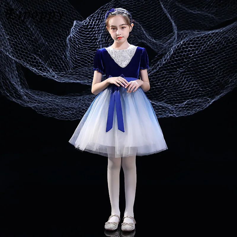 أزياء أداء طلاب المدارس الابتدائية والثانوية ، فستان الأولاد والبنات