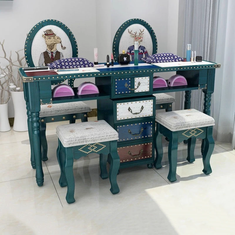 

European Vintage Nail Table Premium Elegant Trendy Luxury Nail Table Glam Unique Table Manucure Salon Furniture For Beauty Salon