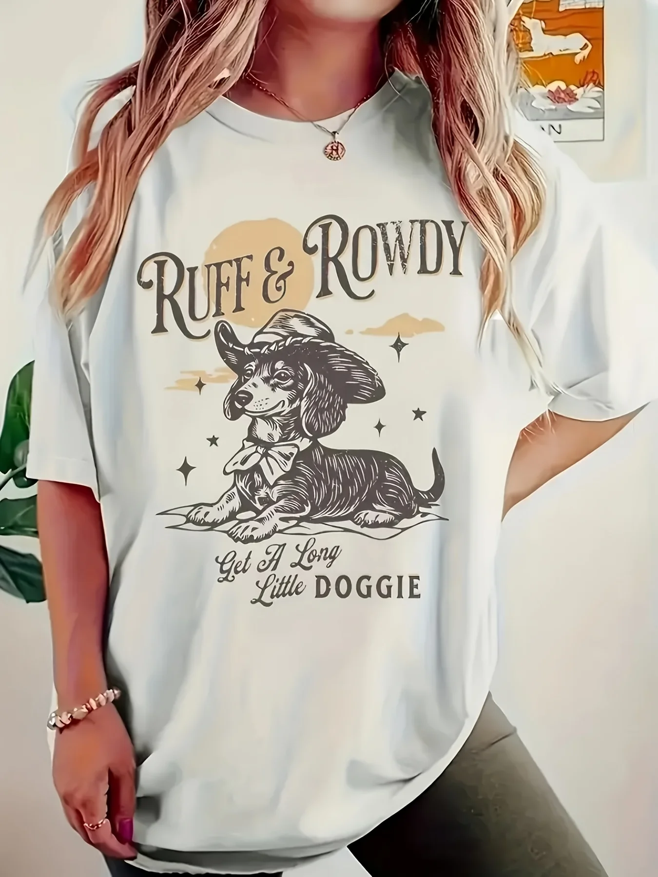 

Fashionable and Minimalist-Plus Size Women's Graphic Print T-Shirt - "The Ocean is Calling" Sea Turtle & Waves Design, Soft