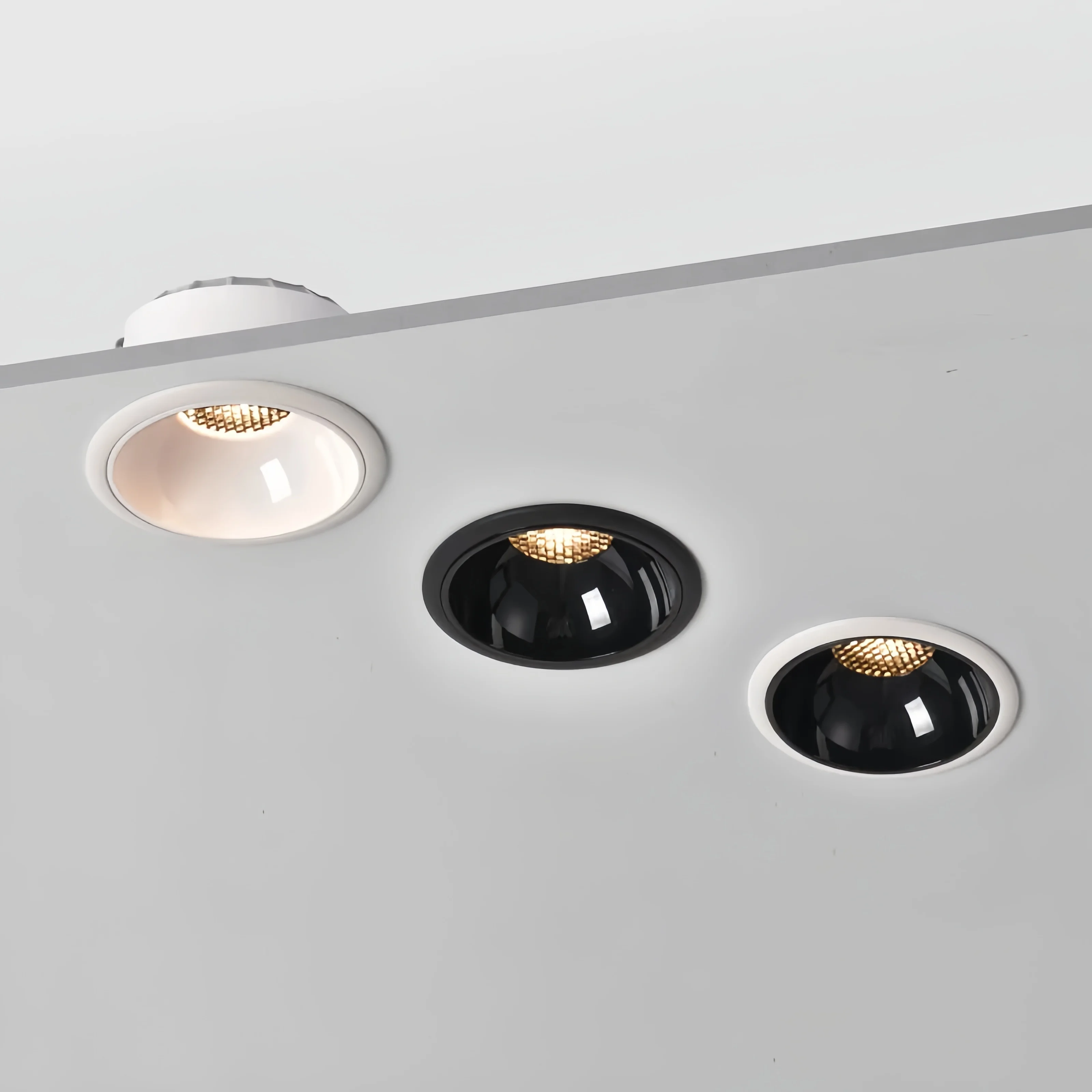 

Dimmable Anti Glare Recessed Led COB Ceiling Downlight Lamp 7W 10W 15W 18W 24W Spot Light Fixtures Indoor Home Lighting