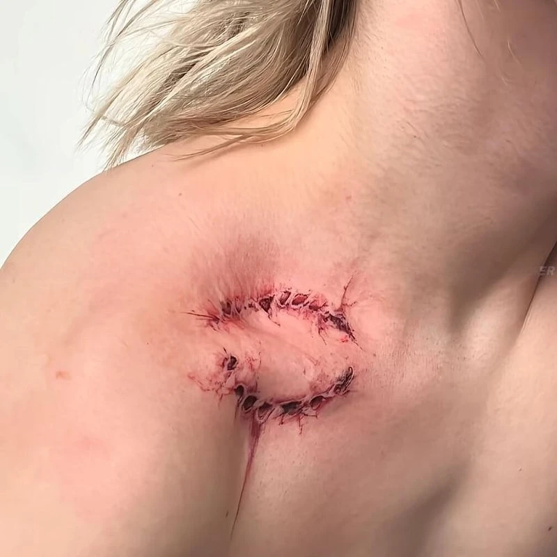 

Halloween Red Fake Bite Mark Temporary Tattoos Cosplay Cover The Scar Waterproof Fake Tattoo Sticker for Woman Man