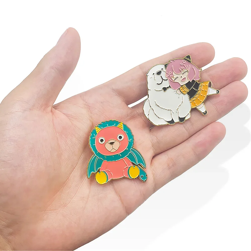 2pcs/Anya Forger Brooch Bond Bear Doll Metal Badge Cute Manga Girl Adorable Exclusive Design Backpack Decor Collection