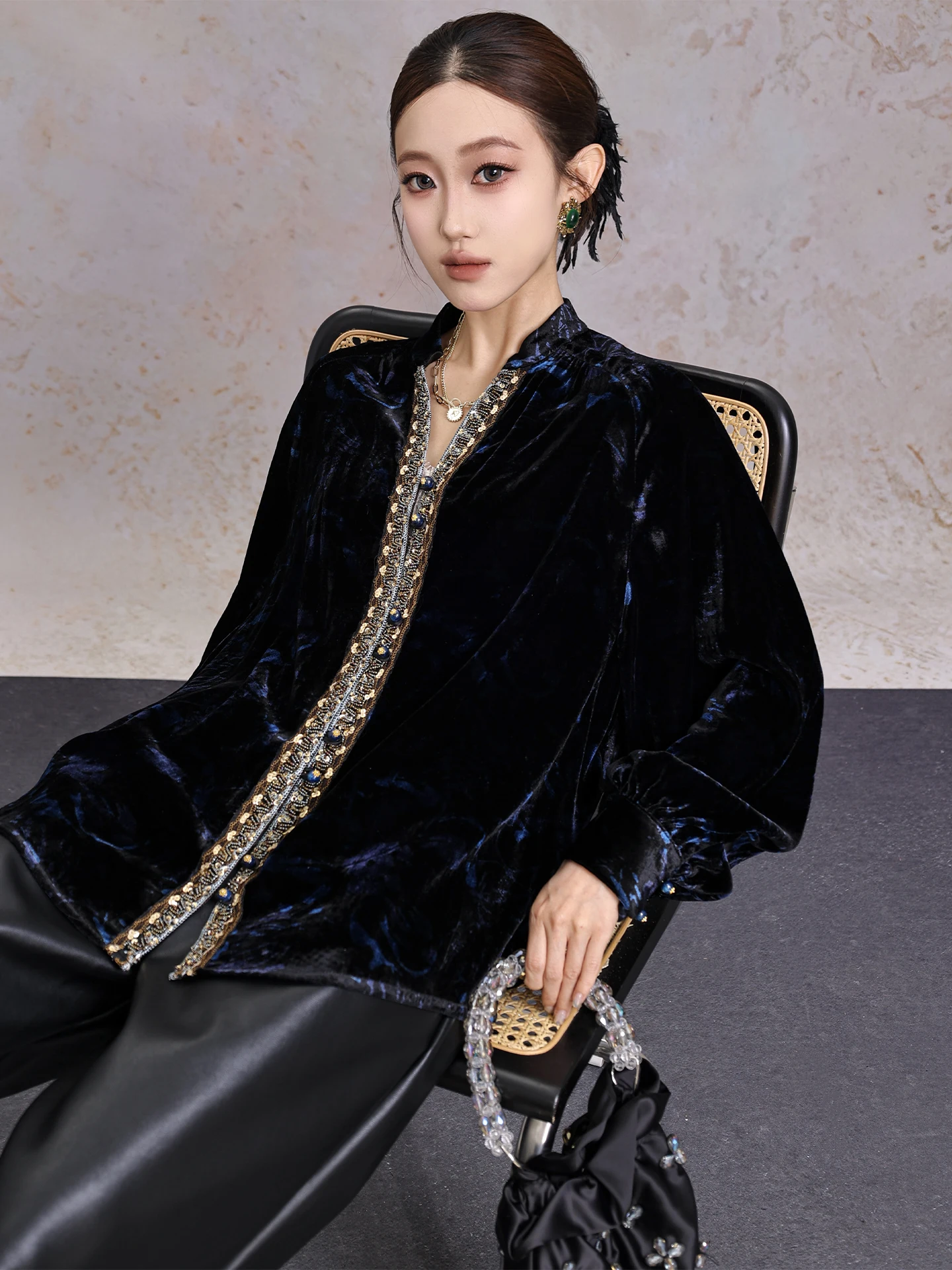 

Оригинальный дизайн BYLU, китайский бархатный тяжелый вышивка, irt Bubble Sve, женский топ, роскошный свободный крой в стиле ретро, длинный све