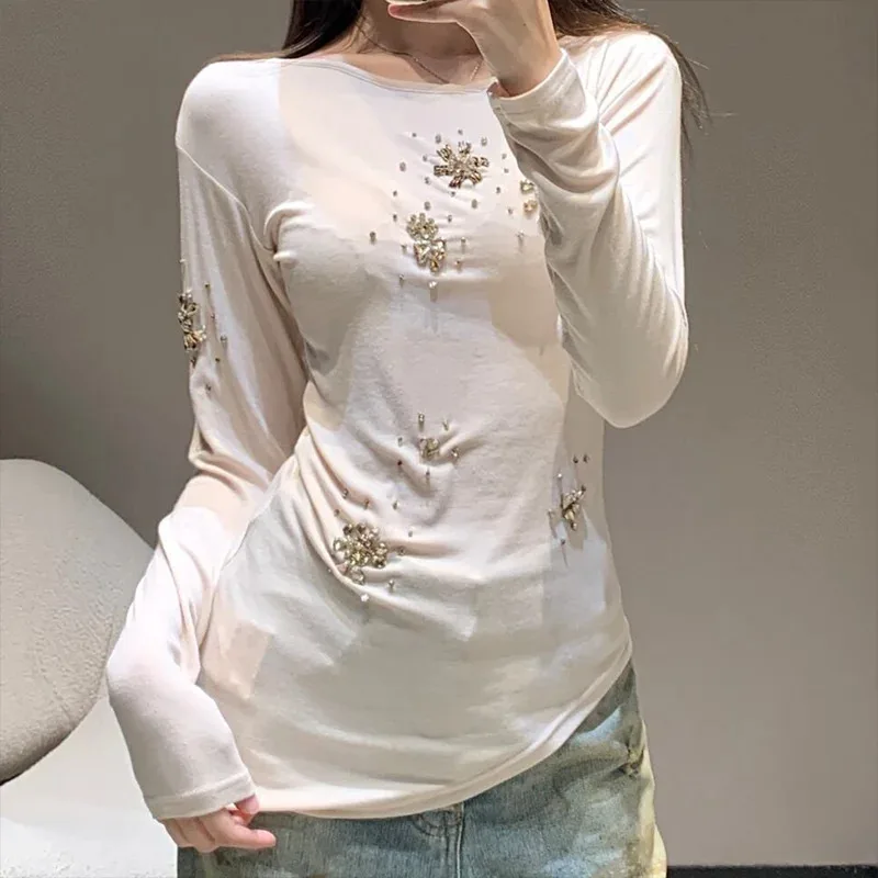 

High quality Autumn New Niche Rhinestone Flower Asymmetrical Hem Long Sleeved T-Shirt For Women Loose Casual Tops 2572365