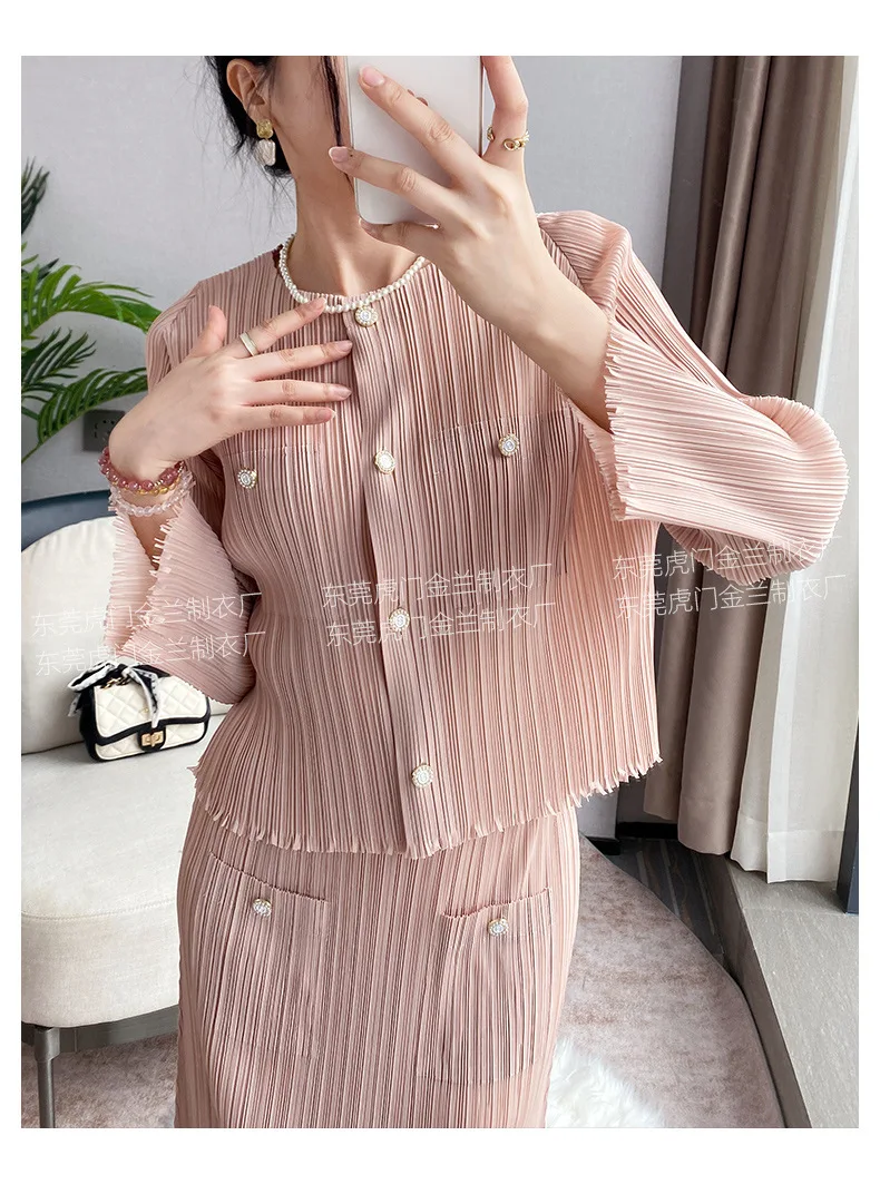 YUDX Miyake Pleated 2-piece Fashion Women\'s Skirt Suit Casual Round Neck Cardigan Half Skirt Two-piece Set 2024 Spring Fall New