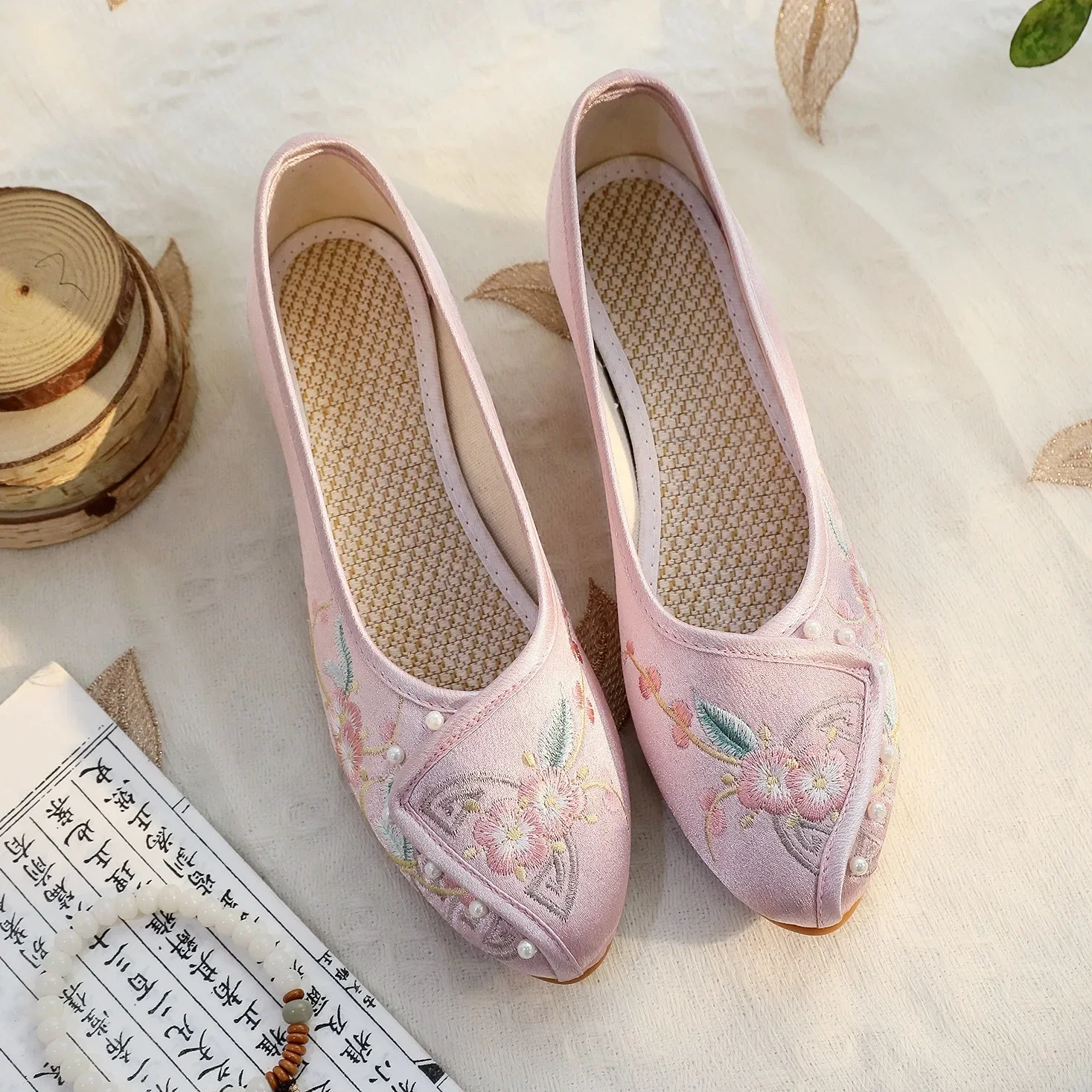 Ethnic Style Shoes for Women Embroidery Womens Shoes Casual Fashion Vintage Elegant Streetwear Cheongsam Traditional Chinese