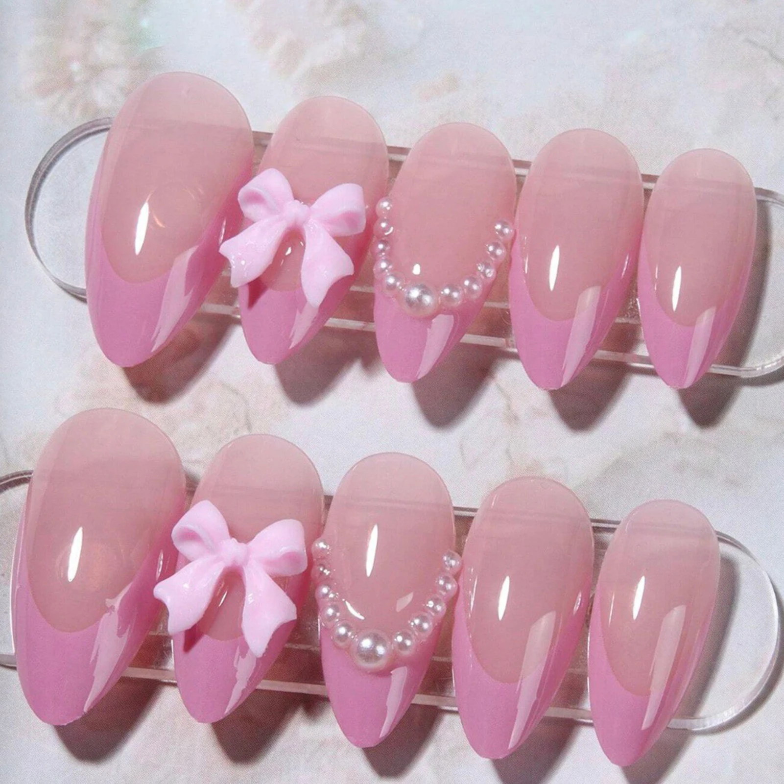 24 stücke Süße Falsche Nagel Patches Abnehmbare Gefälschte Nagel Tipps Mit Bowknots Liebe Herz Perle Design Rosa Mandel Koreanische Drücken auf Nagel