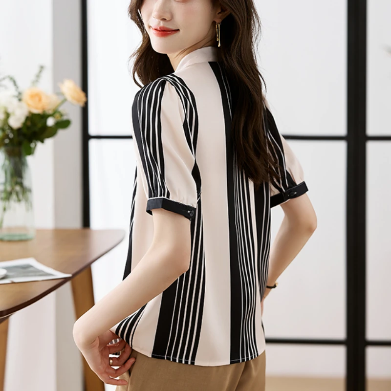 Summer New Women's Shirt Short Sleeve Blouse V-neck Striped Chiffon Shirts and Blouse Fashion Women Tops Casual Shirts for Women