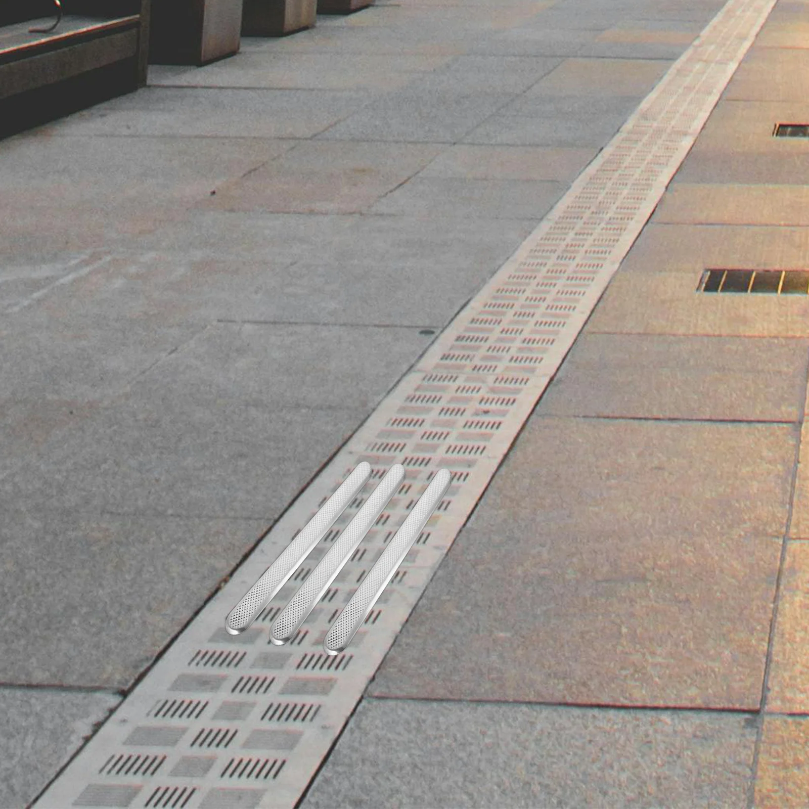 

4Pcs Heavy-Duty Stainless Steel Blind Paving Tiles Tactile Surface Indicators for Garden Pathways Patios Aisles High-Traffic