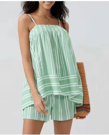 

Короткий комплект из двух предметов в полоску с принтом, женская мода, повседневная свободная футболка на тонких бретельках, шорты, комплекты из 2 предметов, женские весенне-летние новые комплекты