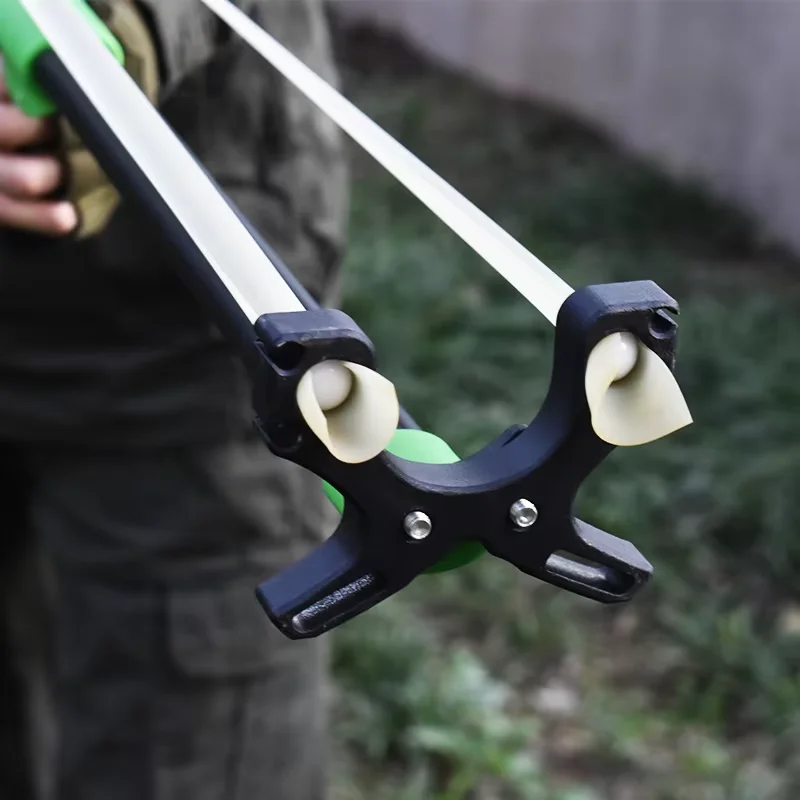 Hot-selling Powerful Retractable Slingshot with Dedicated Hunting Accessories Professional Slingshot Hunting Tools view 4