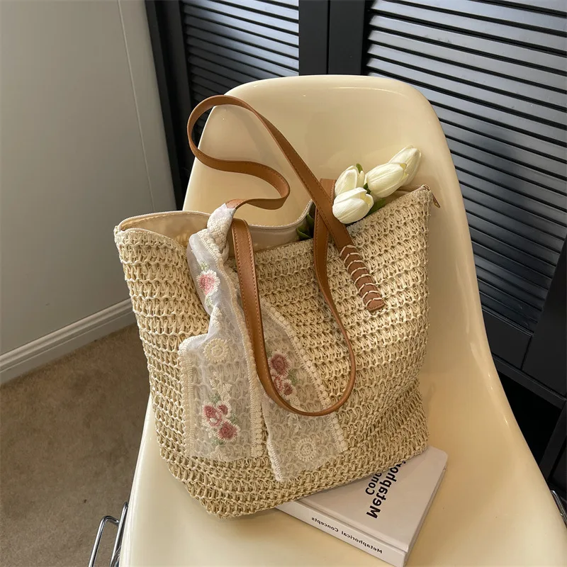 Vintage Women Woven Shoulder Bag Solid Color Lace Ribbon Tote Handbags Wicker Boho Straw Bag for Beach Handle Beige Bag