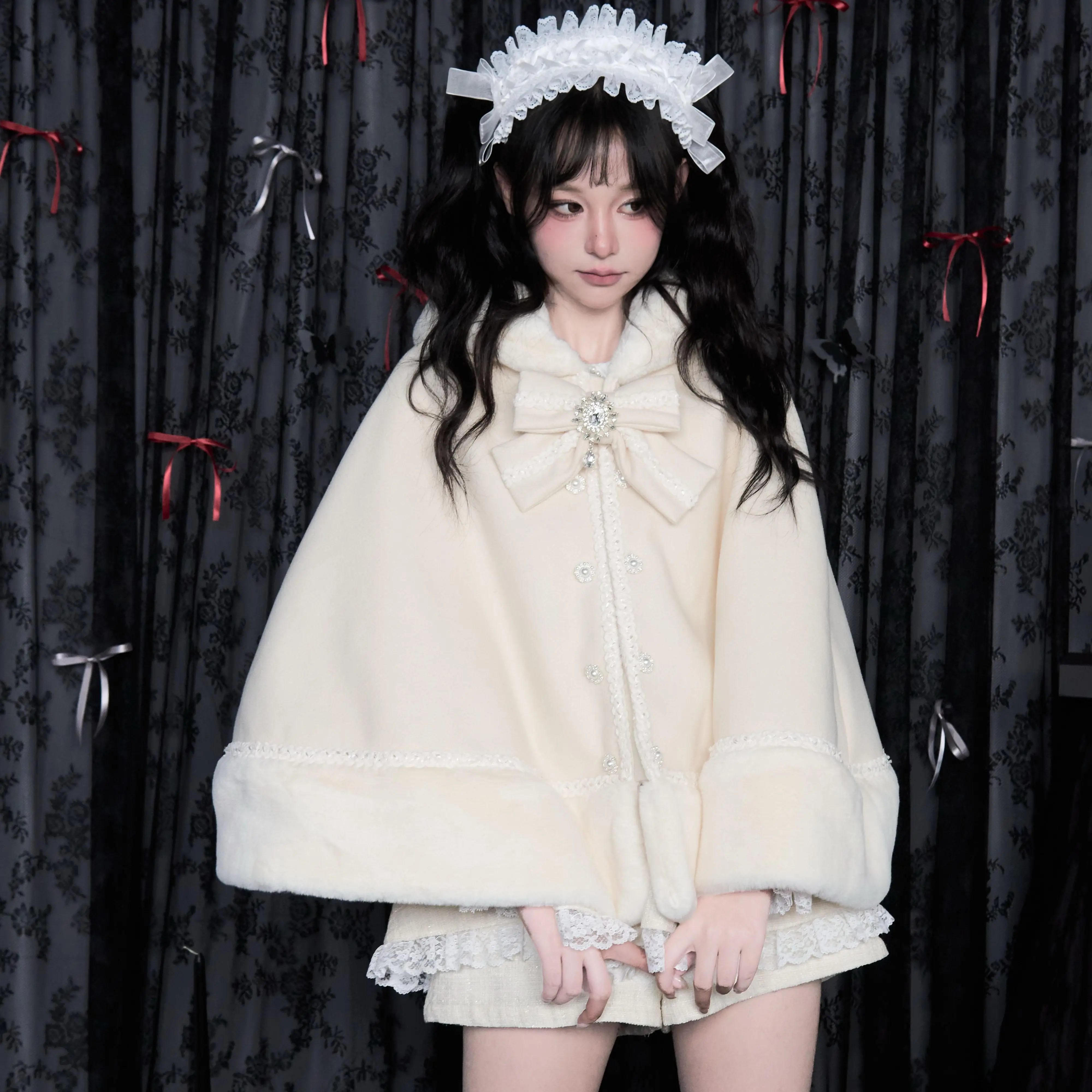 Japanese Mine Series Mass-produced Subculture White Lolita Capes Female Bow Cute Sweet Girls Hooded Cloak Ladies Ponchos Women