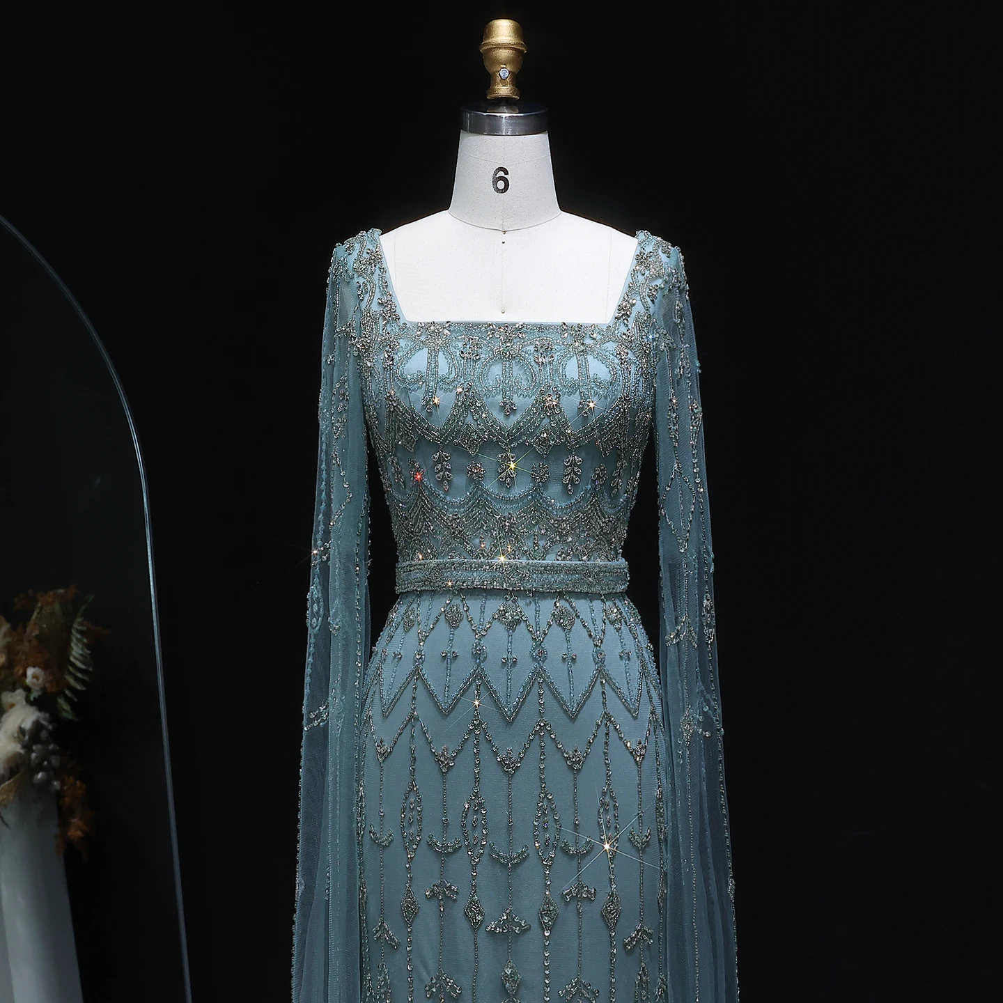 Sharon Said Luxuriöses Kristallrosa Quadratisches Abendkleid mit Cape-Ärmeln, Türkis, Arabische Damen Hochzeitsfeierkleider SS089, Anpassbar – Detail 5