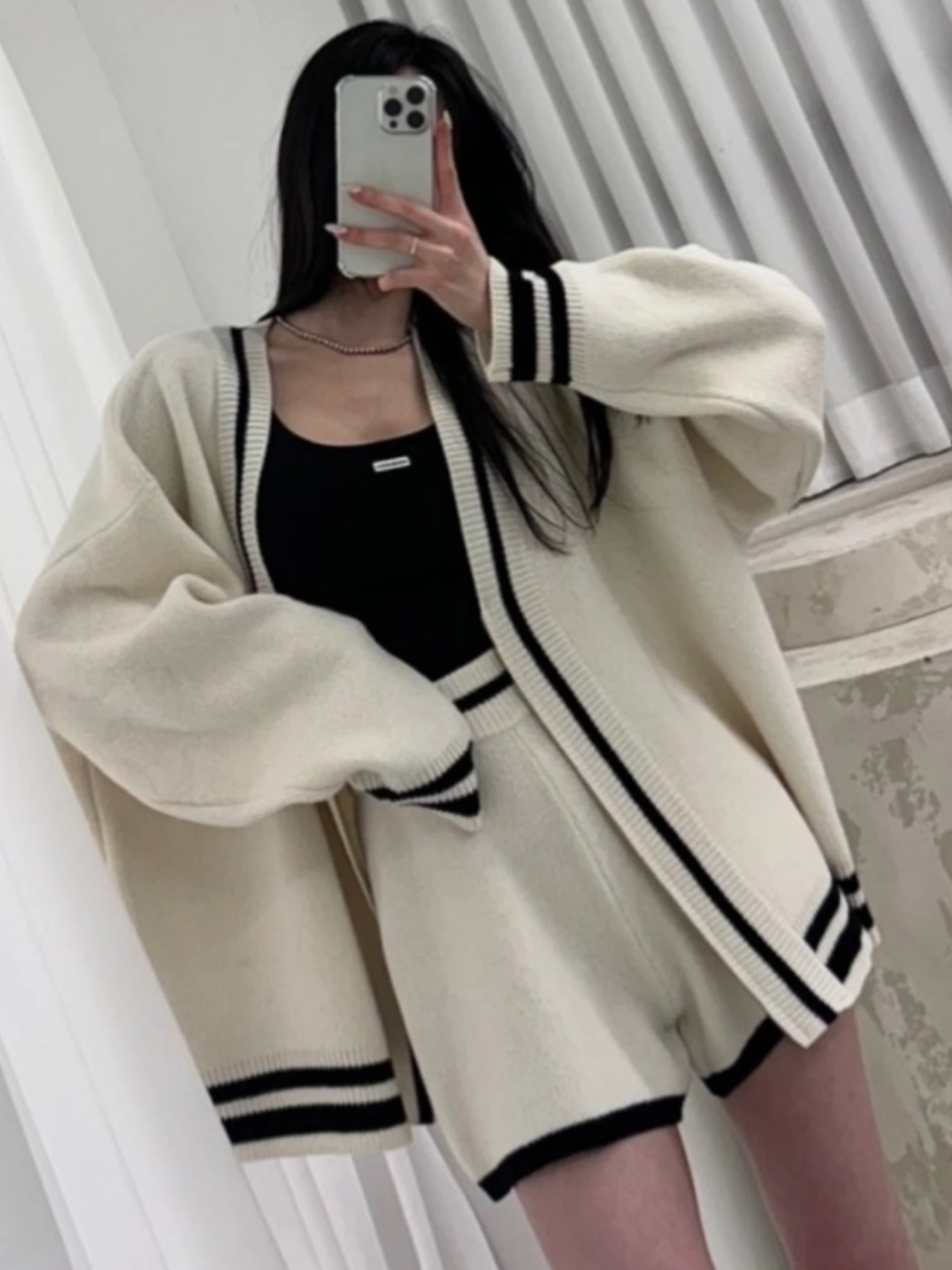 Autumn New Style Women's Knitted Set Casual Versatile Thickened Sweater Jacket And Shorts Two-Piece Suit Korean Loose Fit Style