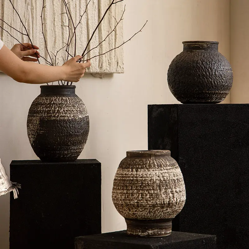 

Ваби-Саби Дзен Цветочный Сосуд Ручная Грубая Керамическая Ваза для Цветочной Композиции Креативный Керамический Кашпо для Отеля Художественный Декор