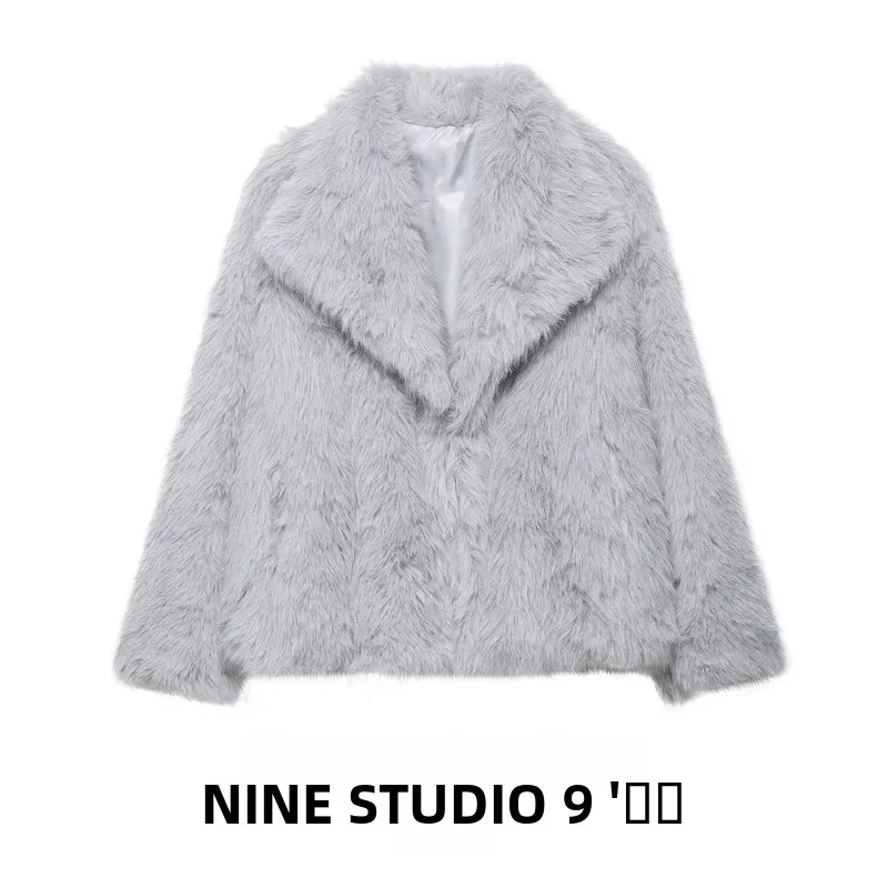 

Повседневная свободная куртка из искусственного меха с карманами и декоративным отложным воротником, женская верхняя одежда, укороченная модель, с длинными рукавами, весенний сезон