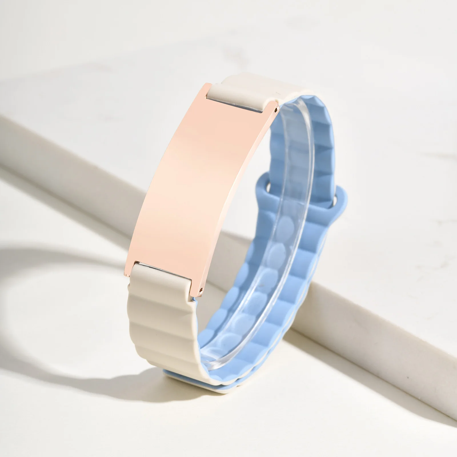 Pulseira magnética de identificação de data com nome personalizado gratuito para mulheres, pulseiras de silicone de aço inoxidável, presentes de joias personalizados