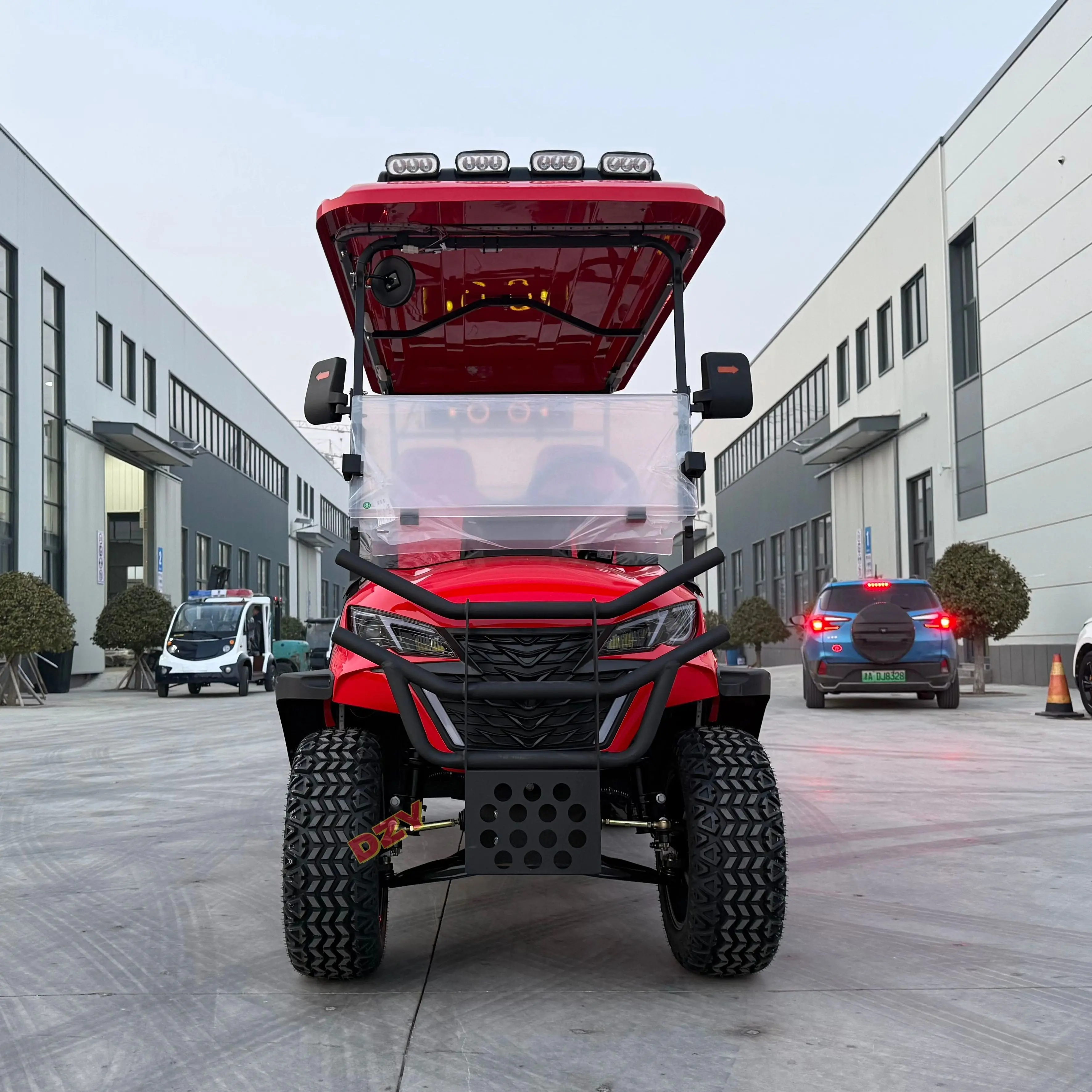 High load capacity 3.5KW AC motor 6-seater electric golf cart 48V/60V/72V battery suitable for hot sales on golf courses