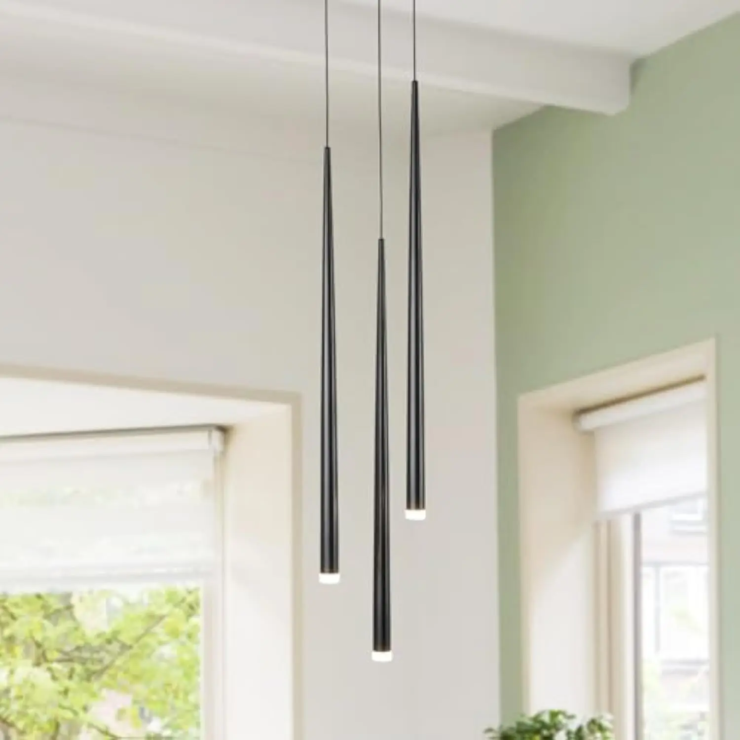 

3 Lights Linear Pendant Light for Kitchen Island Dining Room,Black Cluster Pendant Light Fixture,3000K Dimmable by Traic,Dia 7.