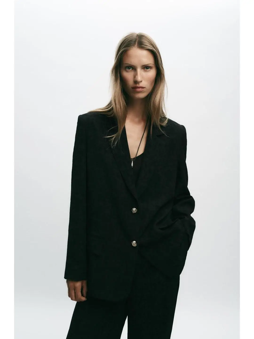 

Женский модный жакет с подплечниками и цепочкой на талии, для работы и склада, ранняя осень, большие размеры, верхняя одежда для фигуры типа «груша»