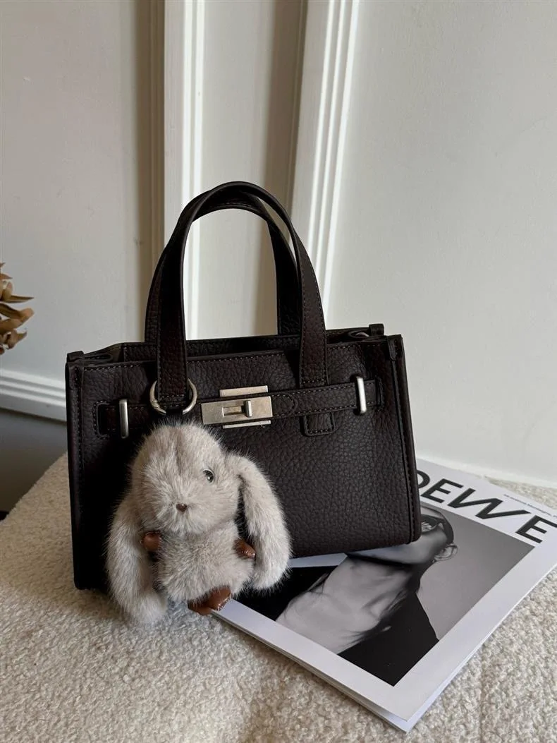 حقيبة كيلي جلدية منقوشة بالليتشي للنساء ذات إحساس عالٍ بالفخامة، حقيبة يد للتنقل، حقيبة كتف ساعي البريد، حقيبة حمل صغيرة